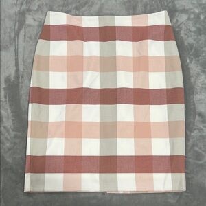 Plaid Checkered Skirt in Pink and White